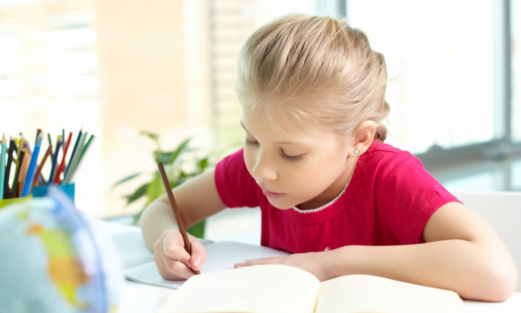 Three Ways to Implement Creative Writing Prompts for your Homeschooler